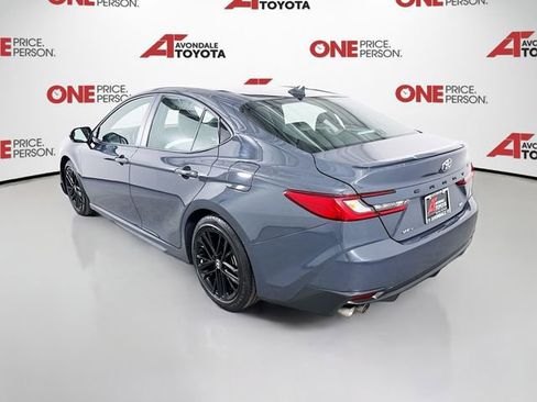 Certified 2025 Toyota Camry SE image 5