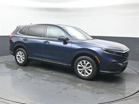 Used 2023 Honda CR-V LX image 7