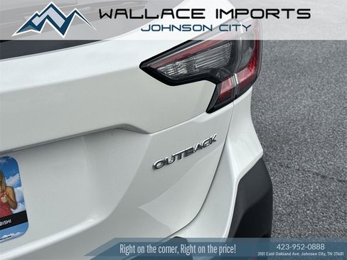 Certified 2022 Subaru Outback Limited w/ Popular Package #2 image 11