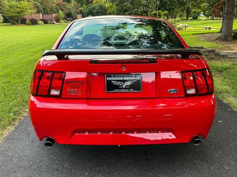 Used 2004 Ford Mustang Mach 1 RWD image 24