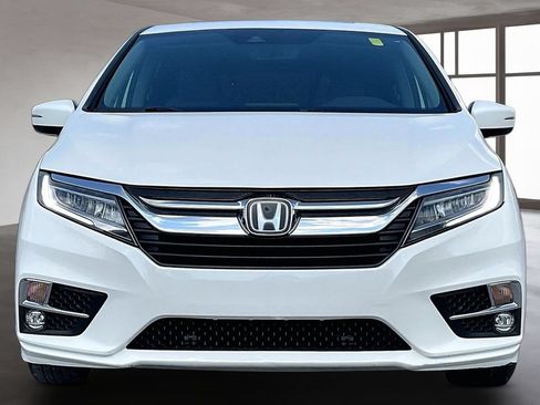 Used 2019 Honda Odyssey Touring image 2