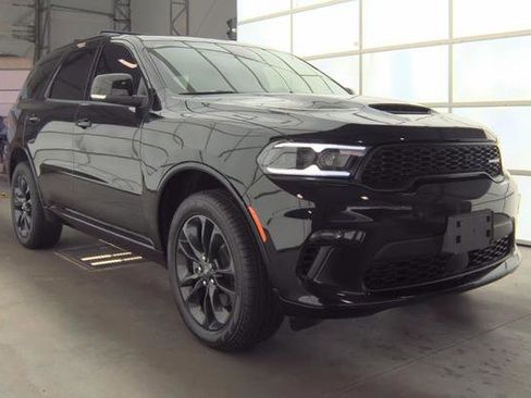 Used 2022 Dodge Durango GT image 2