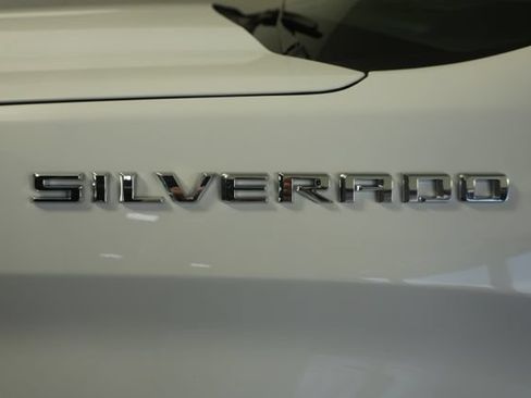 Used 2024 Chevrolet Silverado 1500 LTZ w/ Technology Package AWD/4WD image 25