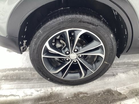 Certified 2023 Buick Encore GX Select image 9