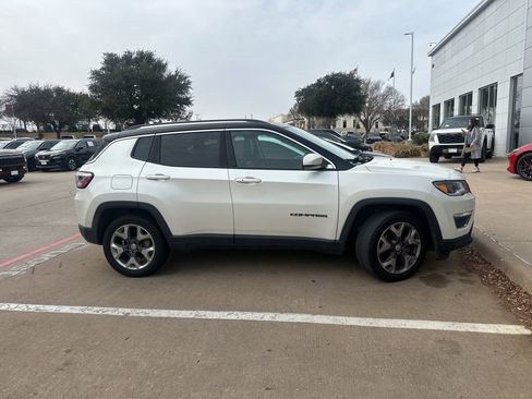 Used 2018 Jeep Compass Limited w/ Navigation Group image 5