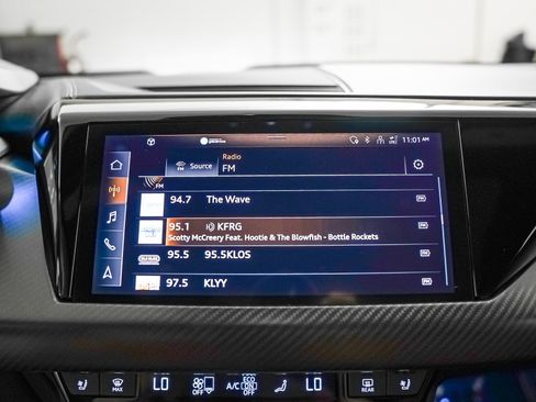 Used 2022 Audi e-tron GT Prestige w/ Prestige Package image 19