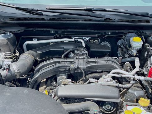 Used 2023 Subaru Outback Premium AWD/4WD image 28