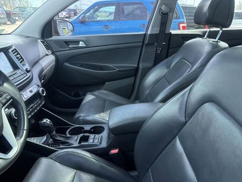Used 2016 Hyundai Tucson Limited w/ Option Group 03 image 4