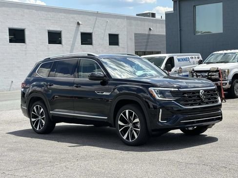 New 2026 Volkswagen Atlas SEL Premium R-Line AWD/4WD image 8