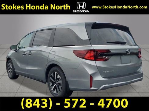 New 2026 Honda Odyssey EX-L image 2