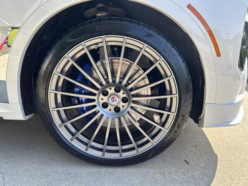 Certified 2025 BMW ALPINA XB7 AWD/4WD image 28