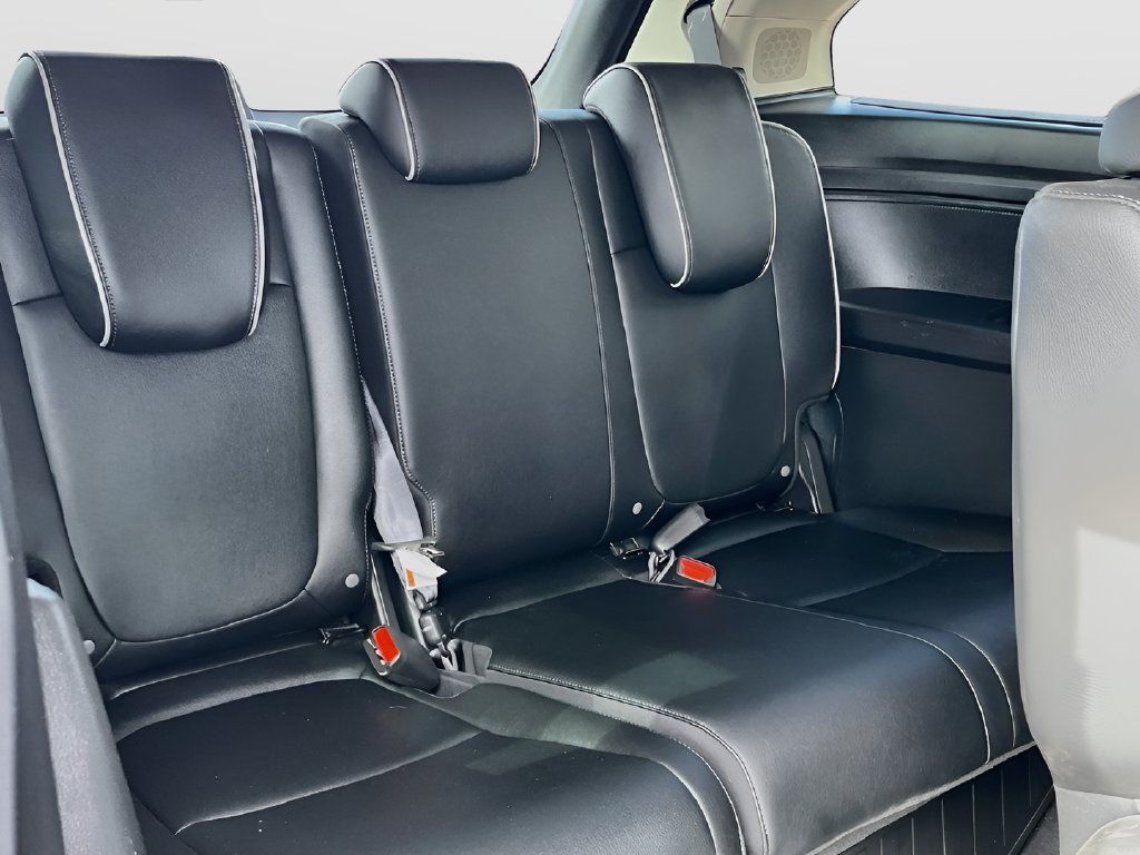 Used 2025 Honda Odyssey Elite image 29