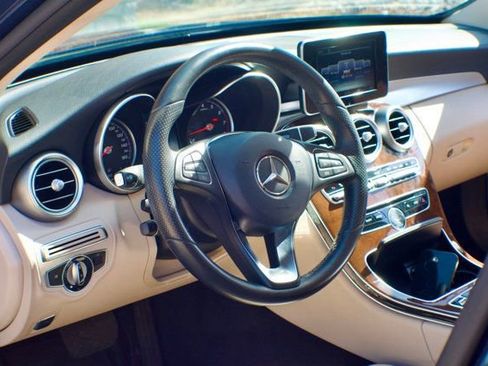 Used 2015 Mercedes-Benz C 300 4MATIC Sedan image 20
