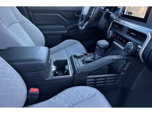 New 2025 Toyota Tacoma SR5 image 15