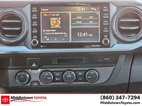 Used 2023 Toyota Tacoma TRD Sport image 26