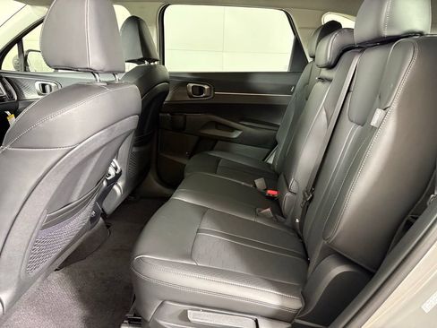 New 2026 Kia Sorento S w/ S Panoramic Sunroof Package AWD/4WD image 37