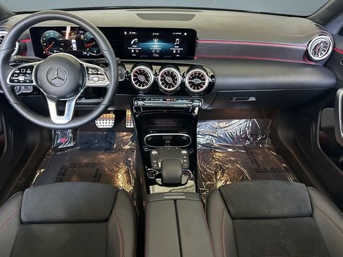 Used 2023 Mercedes-Benz CLA 250 4MATIC image 15