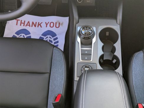 New 2025 Ford Bronco Sport Outer Banks image 21