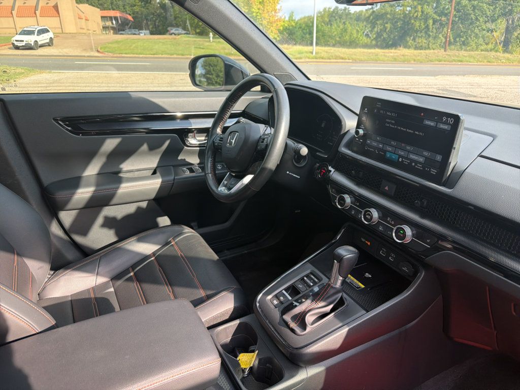 Used 2024 Honda CR-V Sport Touring image 9