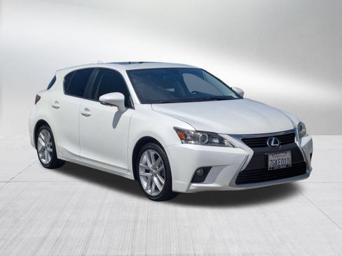 Used 2014 Lexus CT 200h FWD image 7