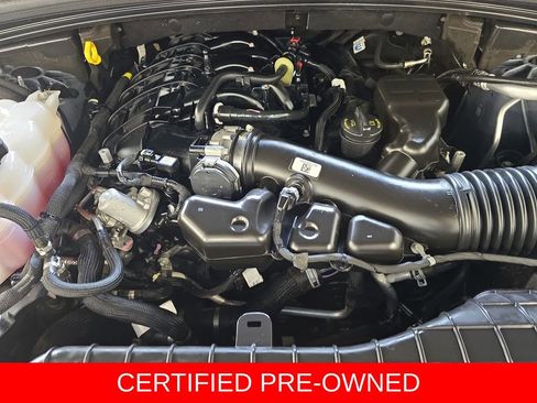 Used 2024 Jeep Grand Cherokee L Limited w/ Black Appearance Package AWD/4WD image 33