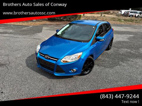 Used 2013 Ford Focus SE image 1