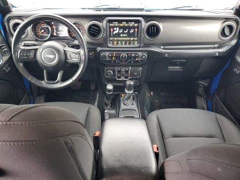 Used 2022 Jeep Gladiator Willys image 11