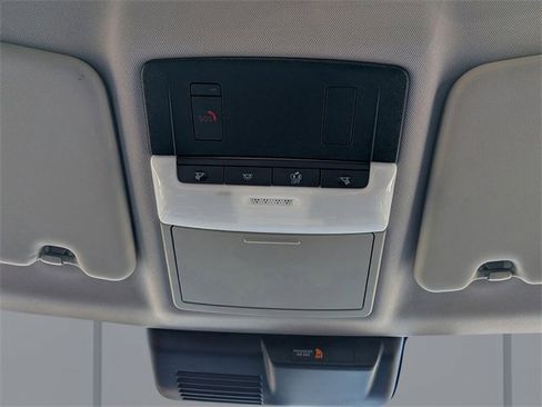 Used 2022 Mitsubishi Outlander SE image 25