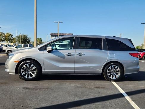 Used 2021 Honda Odyssey EX-L image 2