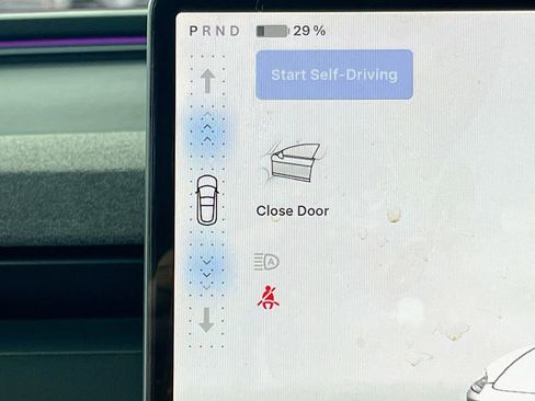 Used 2025 Tesla Model 3 Long Range RWD image 17