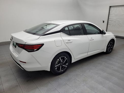 Used 2025 Nissan Sentra SV image 10