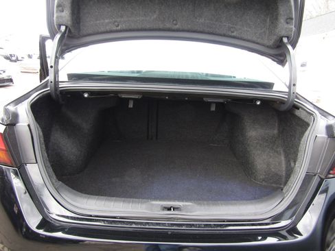 Used 2019 Nissan Altima 2.5 SR w/ SR Premium Package image 18