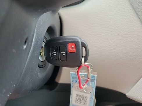 Certified 2024 Toyota Corolla Cross L FWD image 23