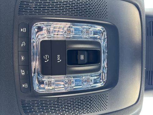 Used 2022 Mercedes-Benz GLE 350 4MATIC image 16