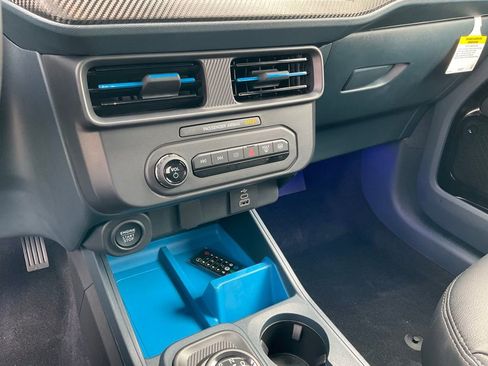 New 2025 Ford Maverick XLT w/ XLT Luxury Package image 63