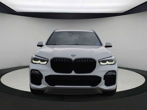 Used 2021 BMW X5 xDrive40i w/ M Sport Package AWD/4WD image 3