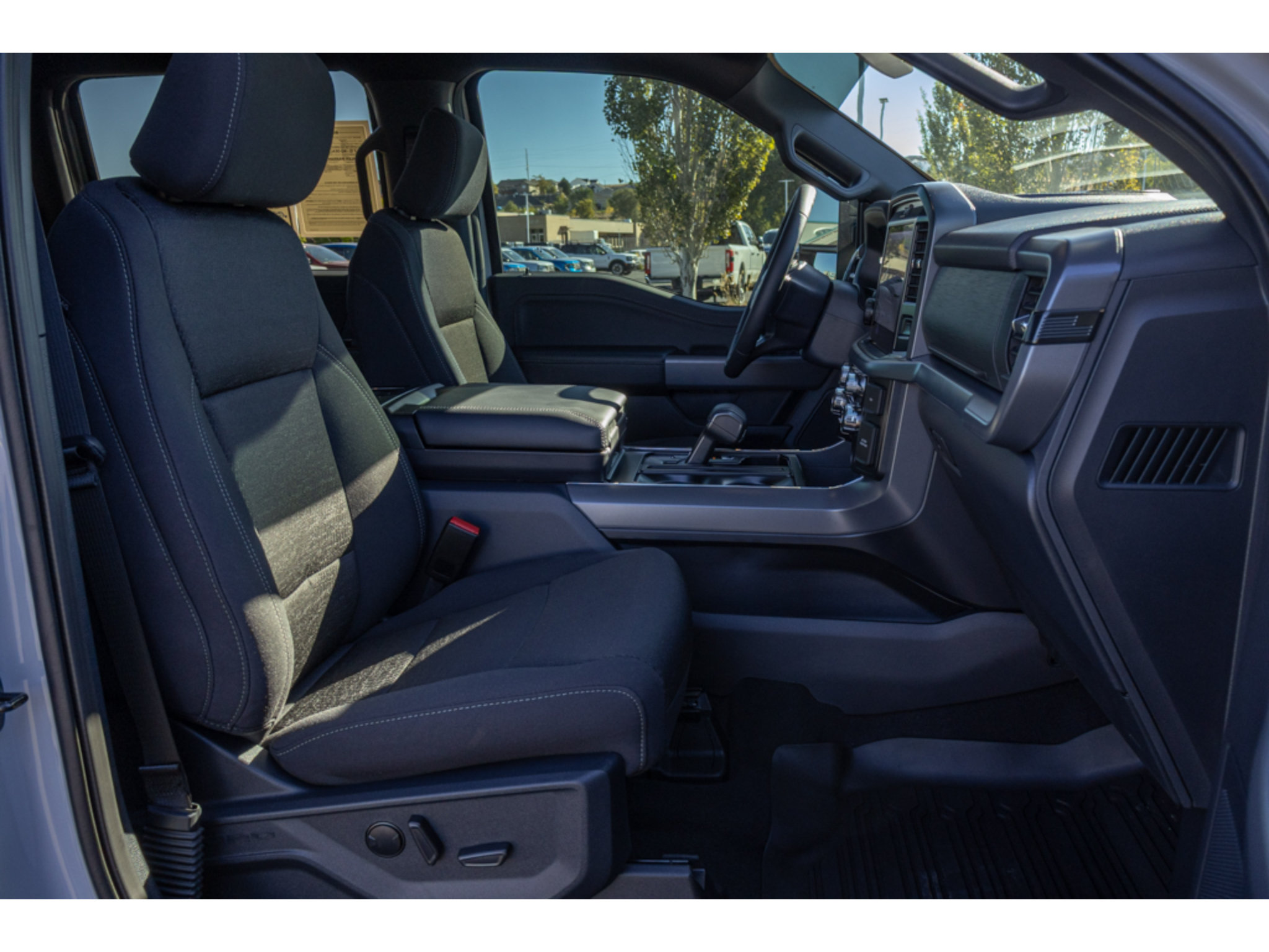 Used 2026 Ford F150 XLT w/ Equipment Group 302A MID AWD/4WD image 11