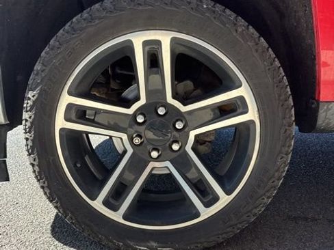 Used 2017 Chevrolet Silverado 1500 LTZ w/ LTZ Plus Package image 6