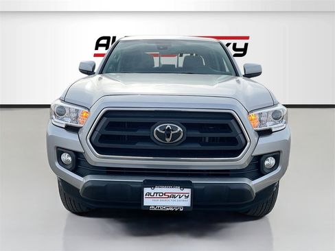 Used 2022 Toyota Tacoma SR5 image 2