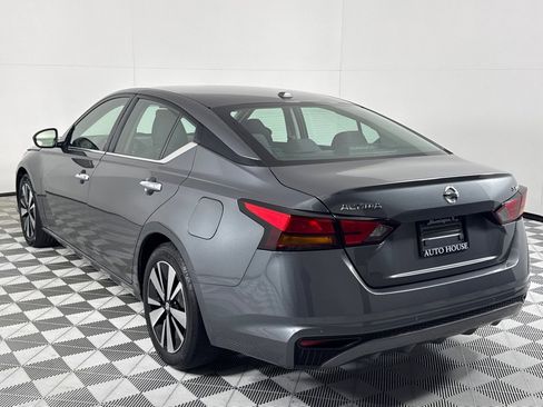 Used 2022 Nissan Altima 2.5 SV image 7
