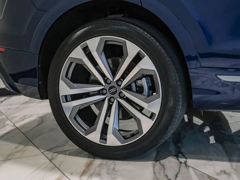 Used 2021 Audi Q8 Premium Plus w/ Premium Plus Package AWD/4WD image 56