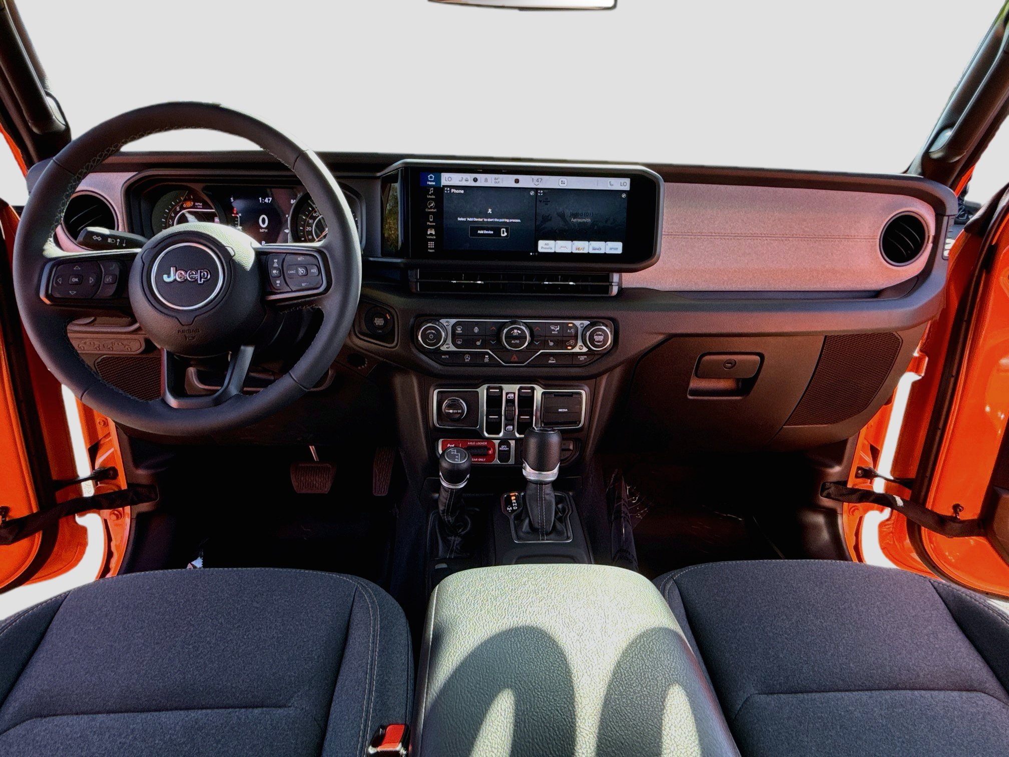 Used 2025 Jeep Wrangler Unlimited Sport AWD/4WD image 14