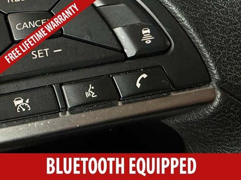 Used 2024 Nissan Sentra SV FWD image 10