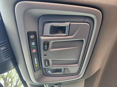 New 2026 Chevrolet Silverado 2500 Custom w/ Custom Value Package AWD/4WD image 26