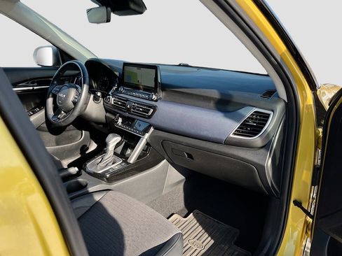 Used 2023 Kia Seltos S w/ Navigation Package image 29