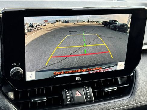 Used 2023 Toyota RAV4 XLE Premium image 19