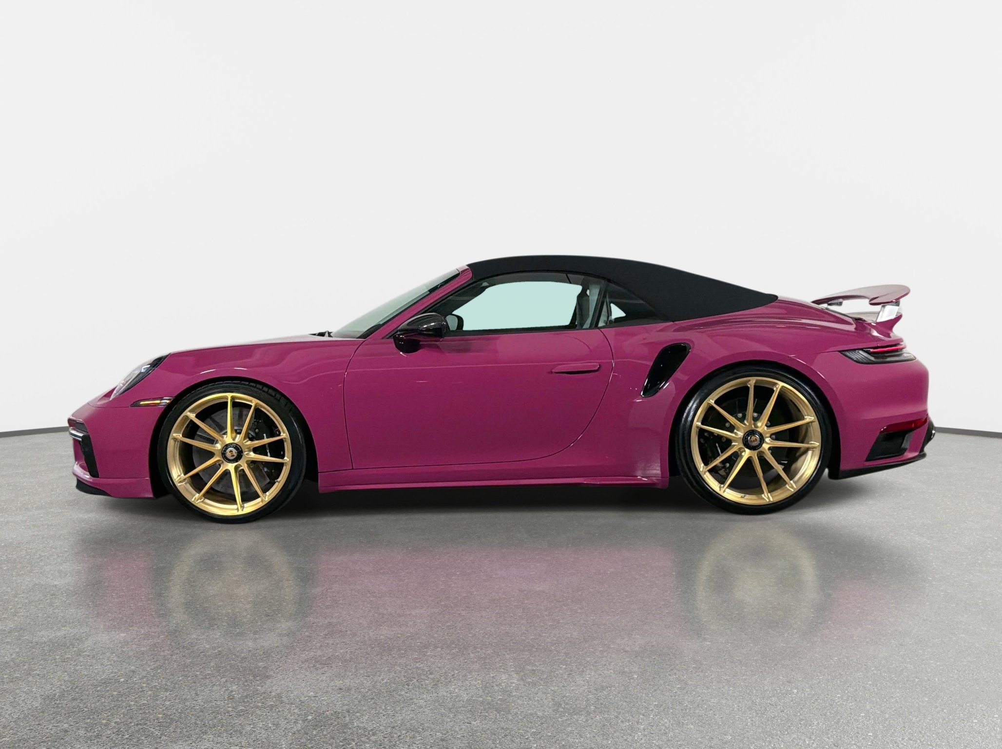 Used 2024 Porsche 911 Turbo S AWD/4WD image 15