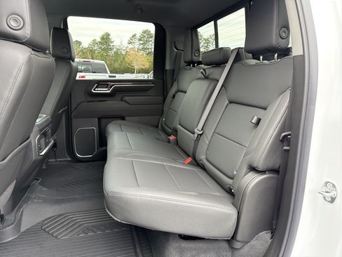 New 2026 Chevrolet Silverado 2500 LTZ w/ LTZ Convenience Package AWD/4WD image 20