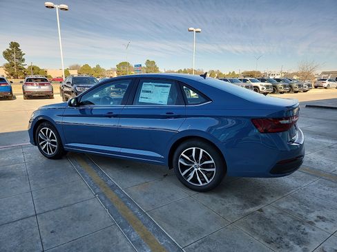 New 2026 Volkswagen Jetta SE image 4