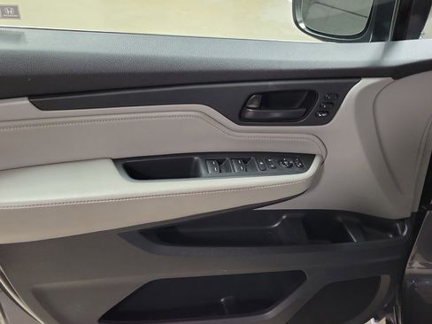 Used 2019 Honda Odyssey Touring image 26